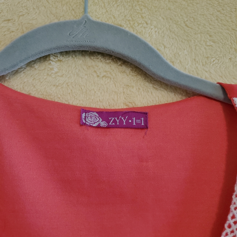 Tank Top - Picture 3 of 3